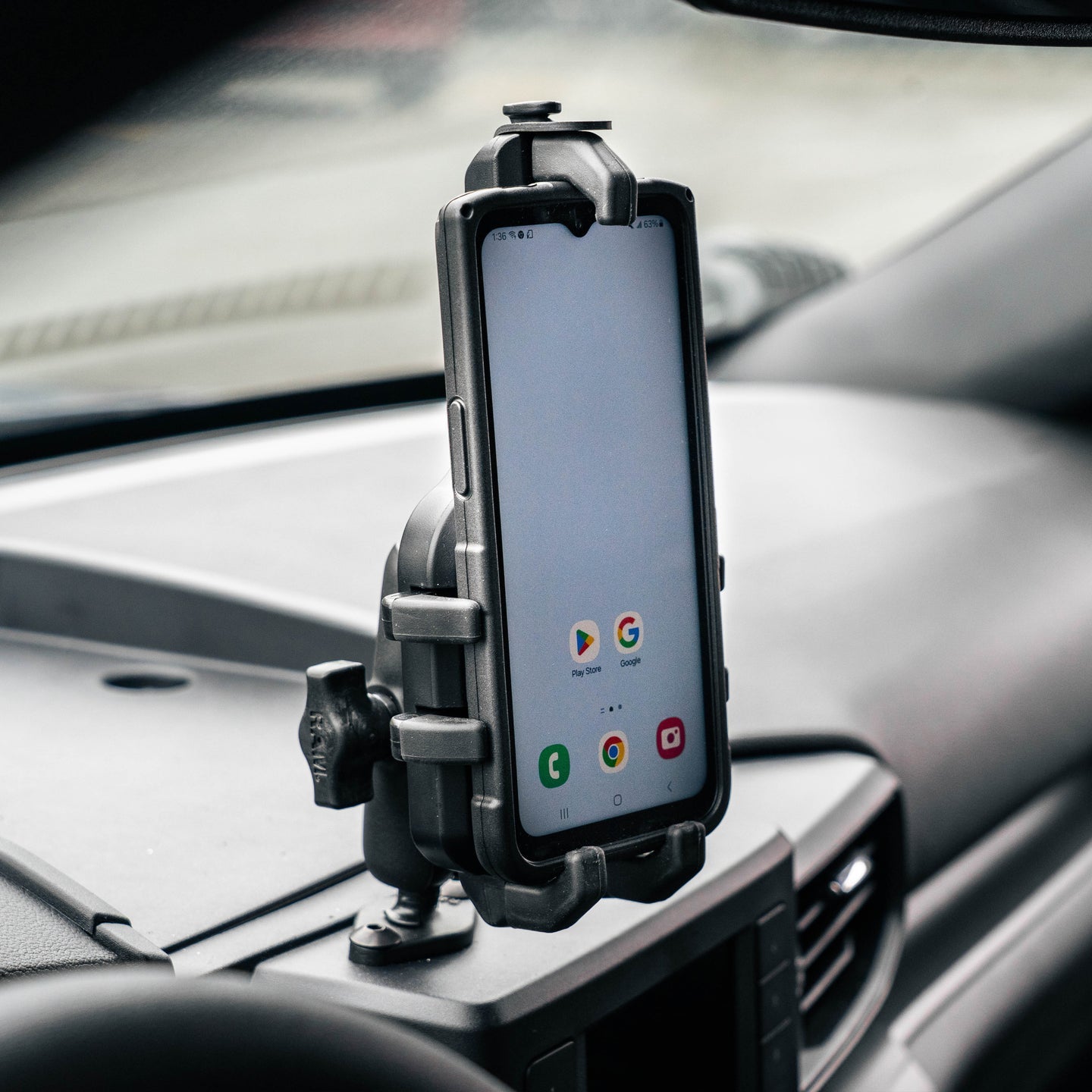 RAM® Quick-Grip™ Pro Phone Holder (RAM-HOL-PD5U)